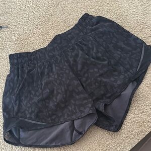 Lululemon Black Patterned athletic Shorts